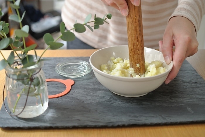 離乳食初期におすすめ！お出かけにも便利なWECKを使った瓶詰め離乳食のタイトル画像