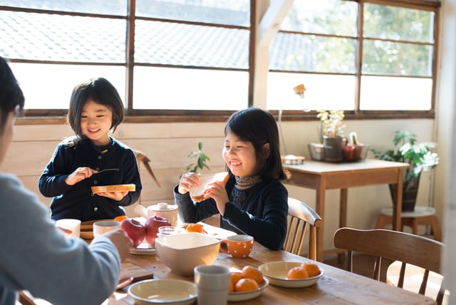 時短で簡単！余裕はないけど手作りしたい時、子どもが喜ぶ朝ごはん6選のタイトル画像