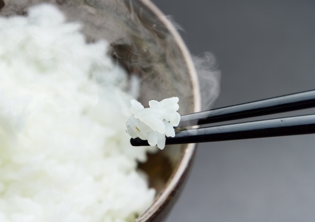 夕飯にご飯、何合炊く？鈴木おさむさんの問いかけに集まった答えは・・・！？のタイトル画像