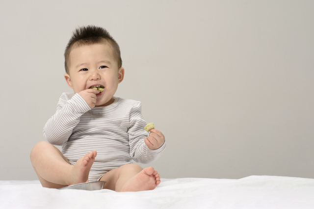 【月齢別】マザーズバッグの中身・必需品を紹介！子育てママは何を入れている？の画像5