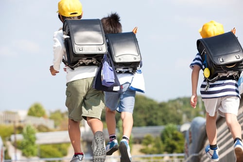 小学生 水筒 セール 壊された