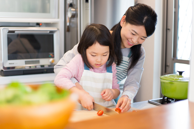 キッチンデビューに！親子で料理を楽しむための便利アイテムの画像1