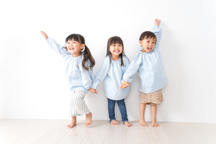 可哀想と言われてグサ…。3人姉妹を０歳で保育園に預けた母が、願うことは？のタイトル画像