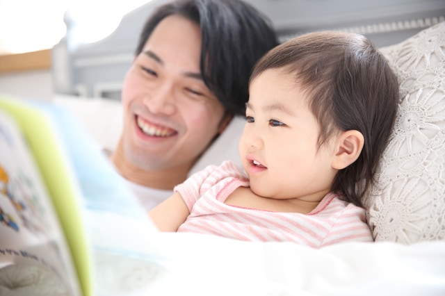 2歳児におすすめの絵本！読み聞かせる？自分で読む？用途別に紹介しますのタイトル画像