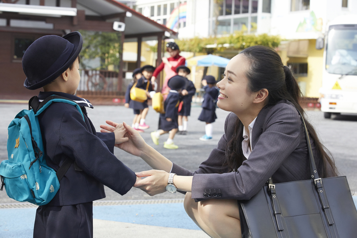 登園渋りがすごい。泣き叫び、動かなかった娘が、卒園後に放った「まさかの一言」とは？のタイトル画像