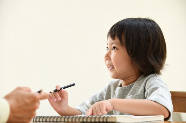 新生児の抱っこが怖い…そんなパパの子煩悩スイッチが入るまで＜第四回投稿コンテストNO.２１＞の画像1