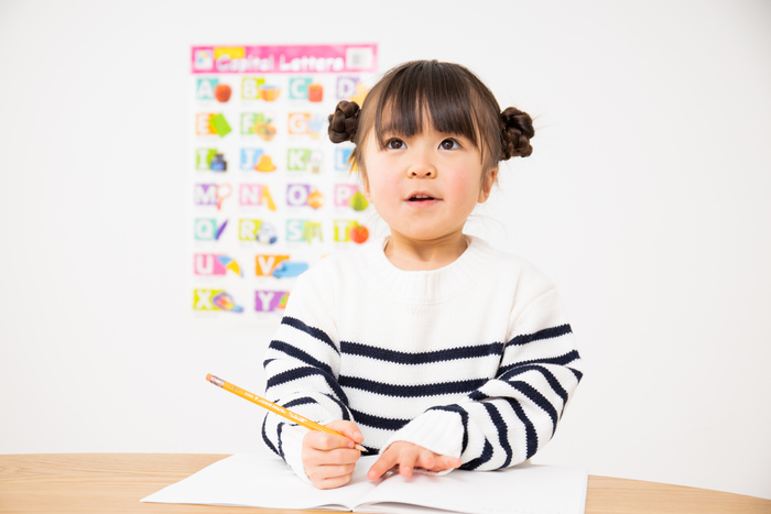 自粛期間中に生まれた大発見！娘も私も満足な「学校ごっこ」にハマり中の画像1