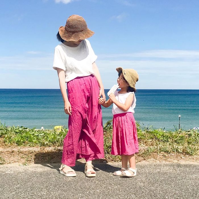 オシャレさん集合！真似したくなる、キュートな親子＆兄弟コーデまとめの画像6