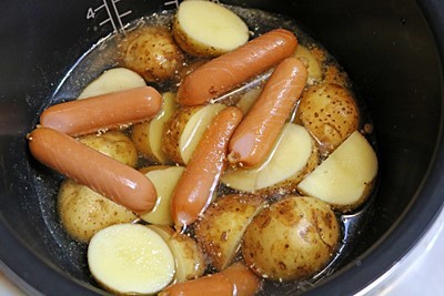 スイッチオンまでわずか５分！炊飯器に入れるだけの「ほったらかしレシピ」の画像2