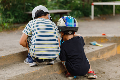 頼むからそれはポケットに入れないでぇ～（涙）男の子あるあるにママ悲鳴のタイトル画像