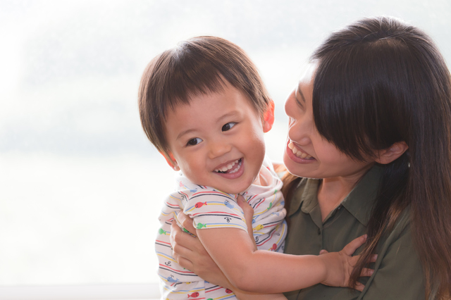 １時間以上泣き止まない…。うまく気持ちを切り替えてあげる方法は？の画像2