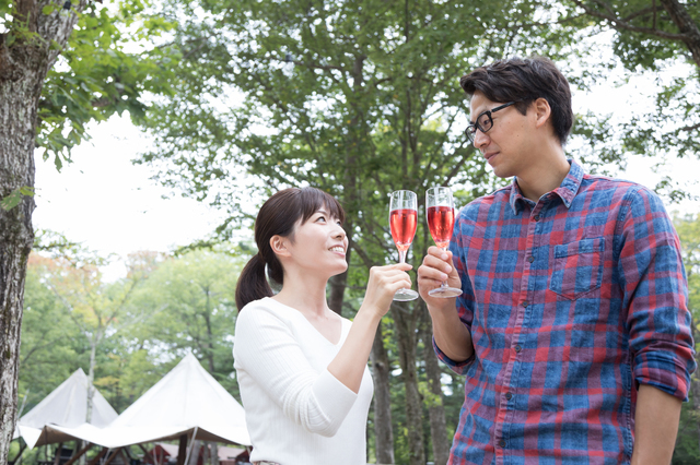 毎年お祝いってしてる？みんなの結婚記念日の過ごし方で意外な声も！の画像1