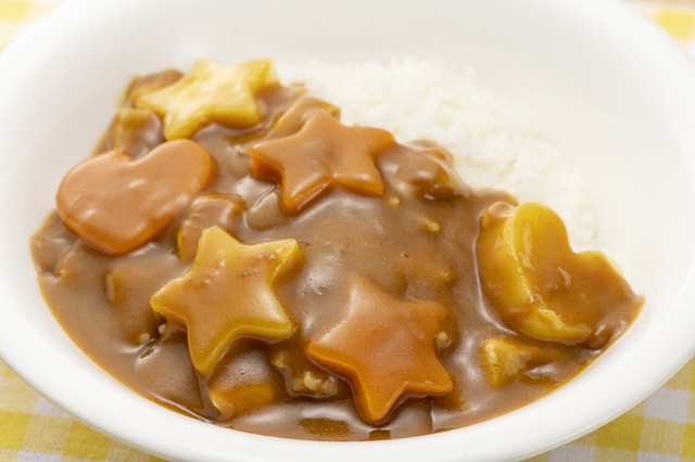 こっ、これがカレーだと…？可愛すぎて食べられない"ヤンキーカレー"とは？のタイトル画像