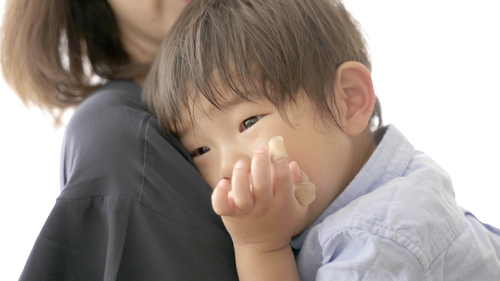 「ごめんね…」保育園でケガをして泣く息子を信じてあげられなかった私のタイトル画像