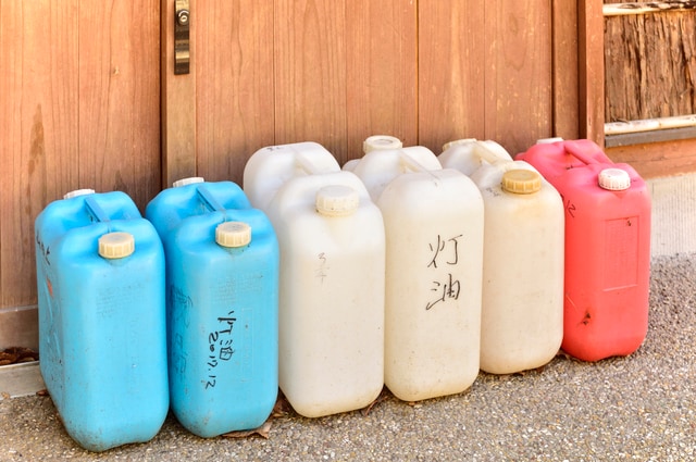 “灯油タンク”と聞いて何色を思い浮かべる？実は地域差があるんです！の画像1