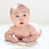 赤ちゃんの成長目安｜生まれてから1年間の発育、体重・身長の変化とは？のタイトル画像