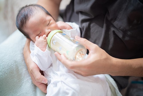 完ミ コレクション 哺乳瓶 いつまで